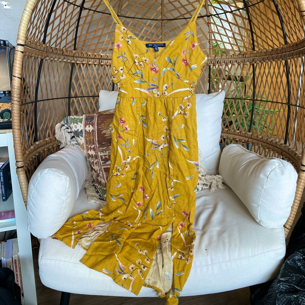 Floral yellow dress
